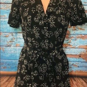 Vintage fit and flare unique print dress w collar